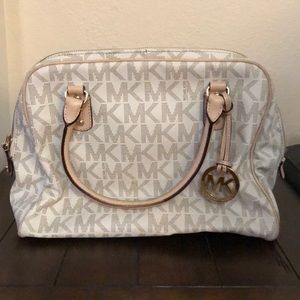 Micheal’s Kors Purse